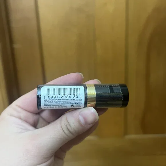 Revlon Super Lustrous Lipstick 830 Rich Girl Red SHINE NEW SEALED - Picture 3 of 4